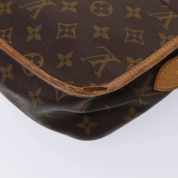 LOUIS VUITTON Monogram Gibeciere MM Shoulder Bag M42247 LV Auth ar12433 - Picture 4 of 16